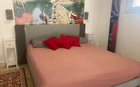 Le Studio D Aurelie Avec Spa Ete En Pleine Campagne Et Proche De Toute Commodite